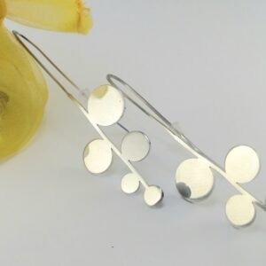 Aretes en acero círculos largos