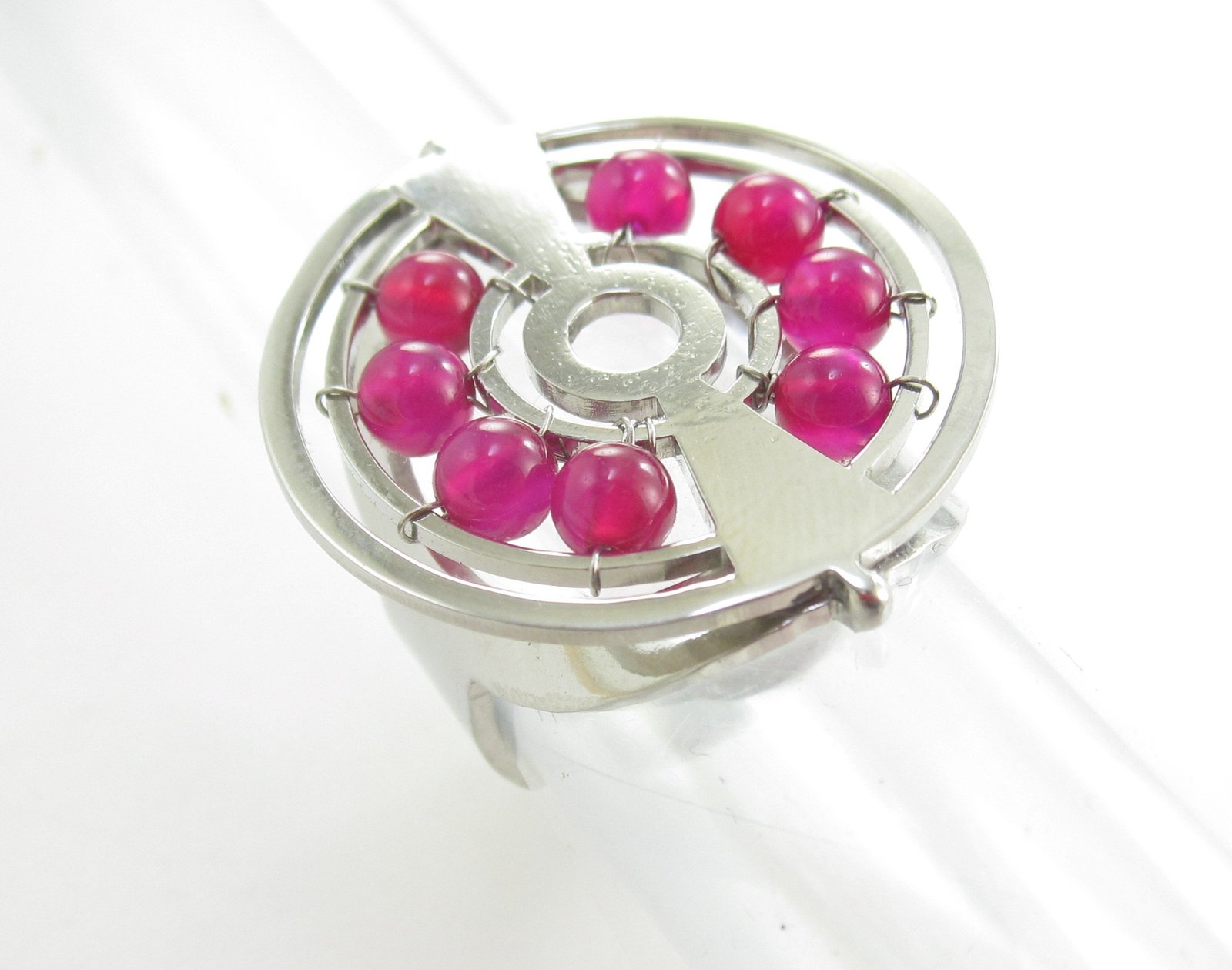 Anillo acero círculo tejido piedra natural