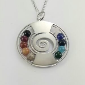 Dije y cadena acero círculo con piedras naturales