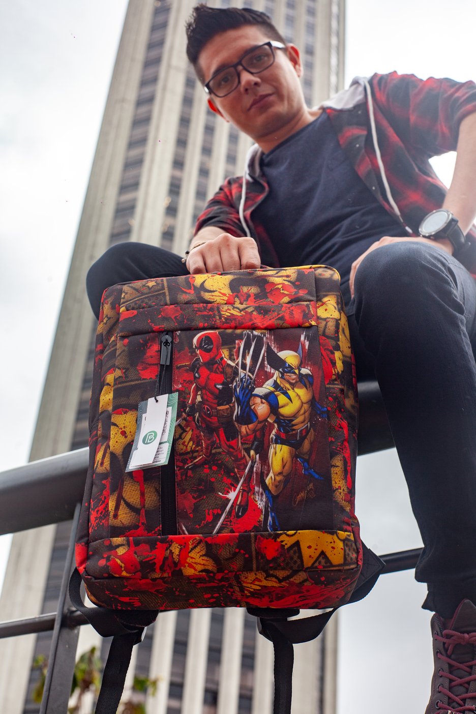 Morral Dead Pool Vs Wolverine