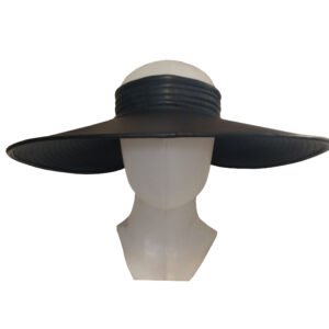 Gorra o pava en cuero genuino. Original de Ala Larga